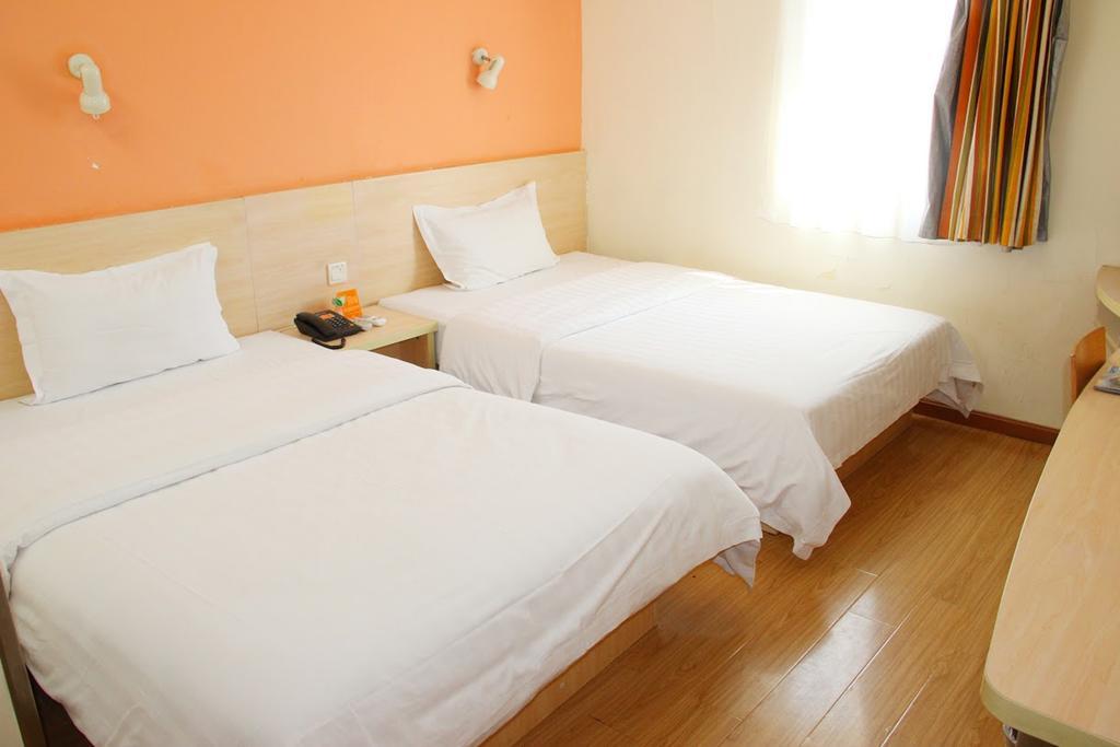 7Days Inn Heyuan Cultrual Palace Renren Le Экстерьер фото