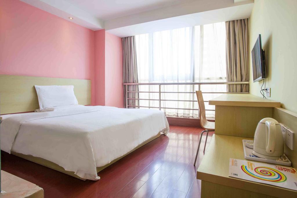 7Days Inn Heyuan Cultrual Palace Renren Le Экстерьер фото