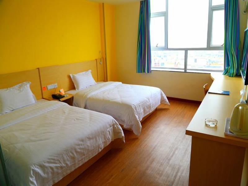 7Days Inn Heyuan Cultrual Palace Renren Le Экстерьер фото