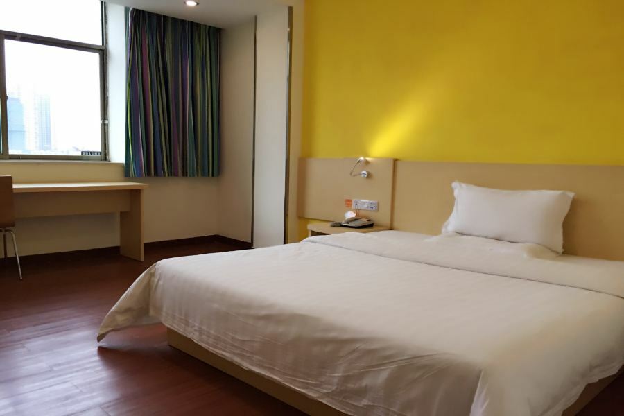 7Days Inn Heyuan Cultrual Palace Renren Le Экстерьер фото
